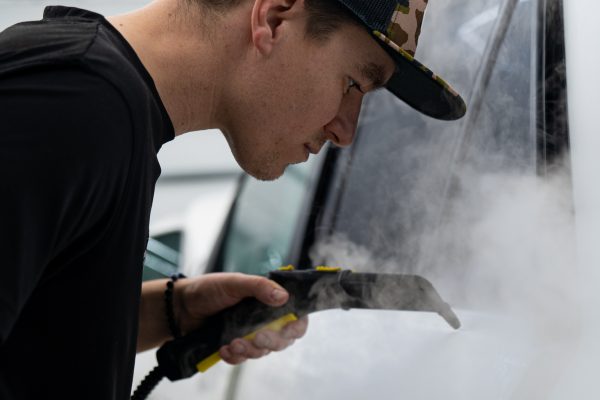 Auto po kompletnom detailingu – vysoký lesk a keramická ochrana v Trenčíne